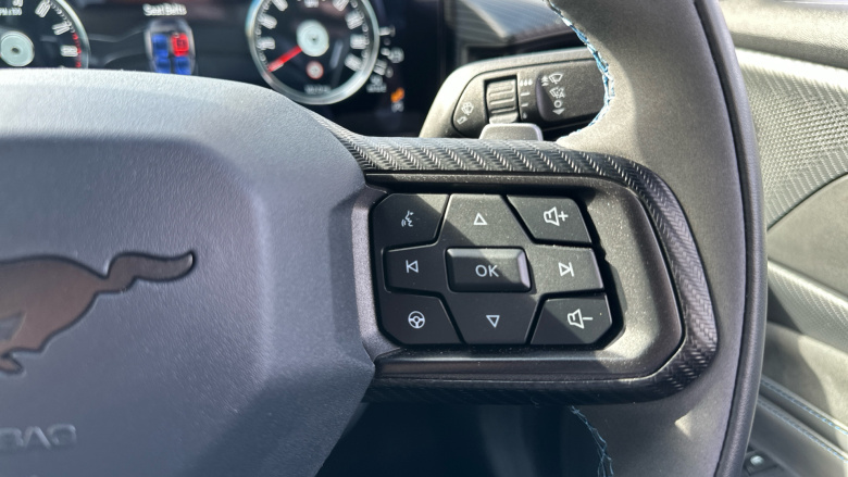 Ford Mustang 5.0 V8 Dark Horse 2dr Auto Petrol Coupe